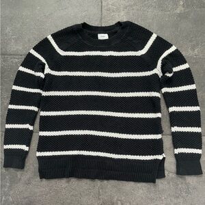 Old Navy Black and White Stripped Sweater